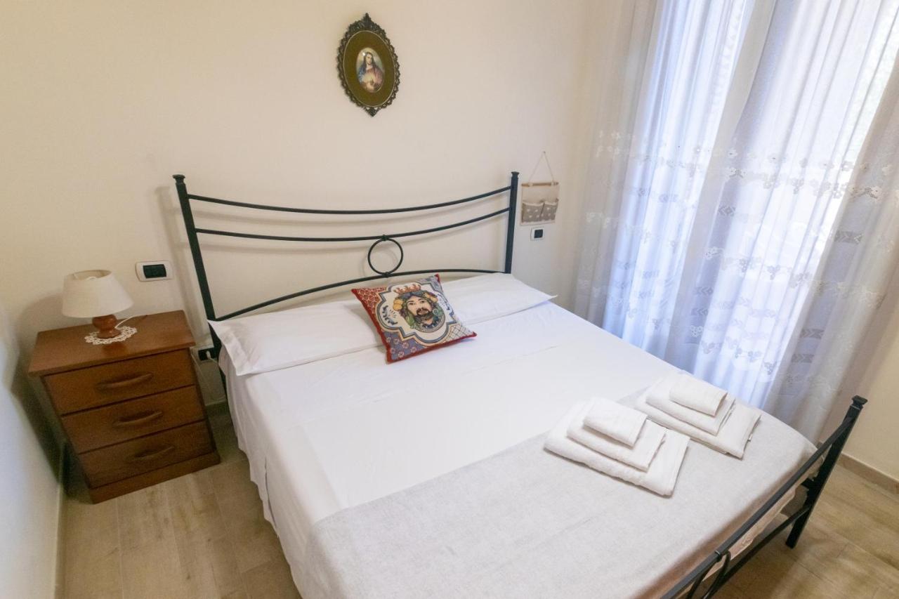 Corallo Holiday House Acitrezza Ачитрецца Экстерьер фото